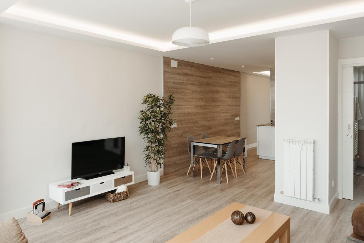 Duplex En La Gran Via Apartment Logrono Exterior photo
